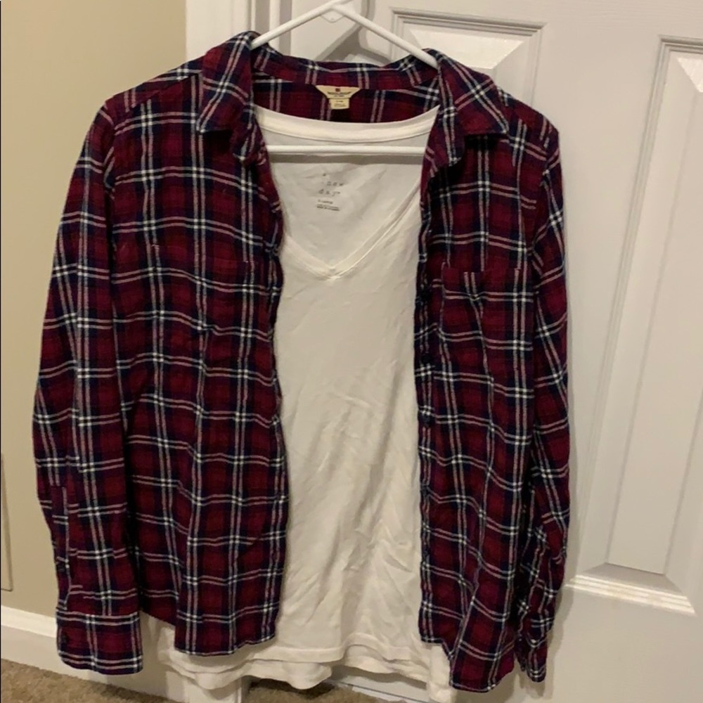 Flannel button up  (navy and maroon)